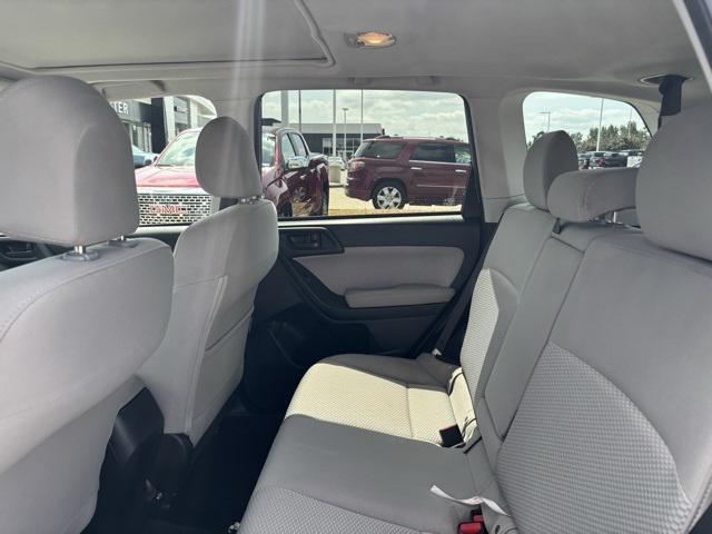 Photo of 2017 Ice Silver Metallic Subaru Forester