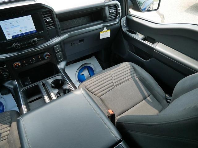Photo of 2022 Atlas Blue Metallic Ford F-150