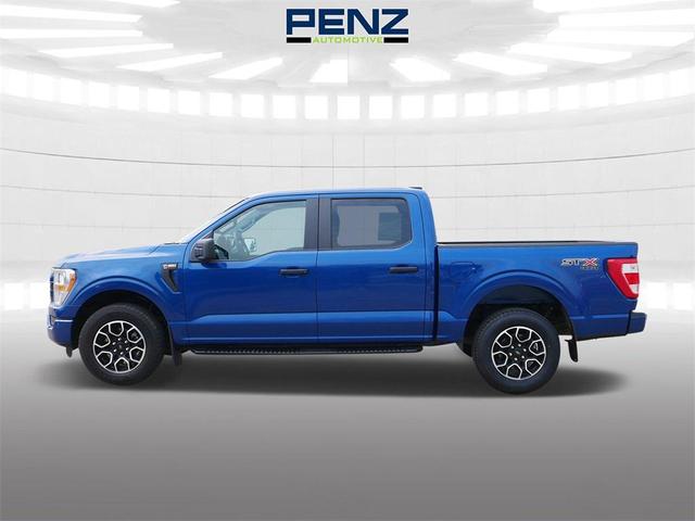 Photo of 2022 Atlas Blue Metallic Ford F-150