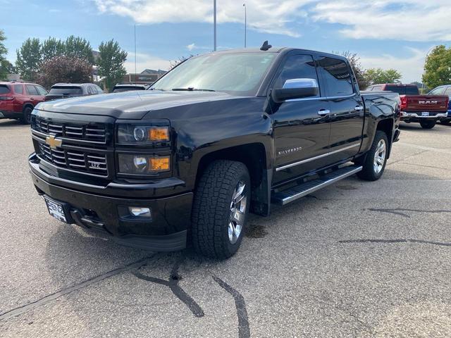 Photo of 2015 Black Chevrolet Silverado 1500