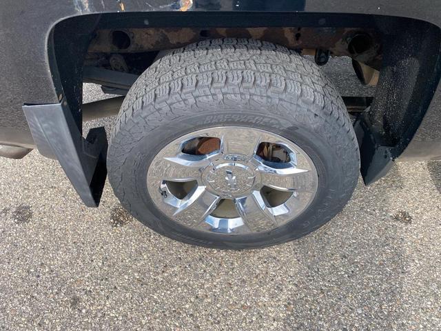 Photo of 2015 Black Chevrolet Silverado 1500