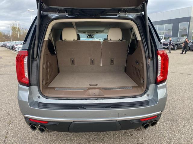 Photo of 2023 Sterling Metallic GMC Yukon XL