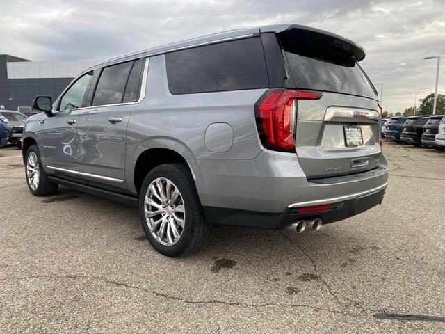 Photo of 2023 Sterling Metallic GMC Yukon XL