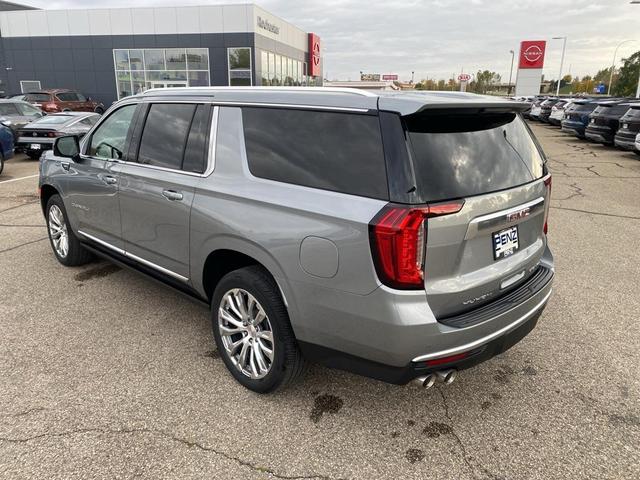 Photo of 2023 Sterling Metallic GMC Yukon XL