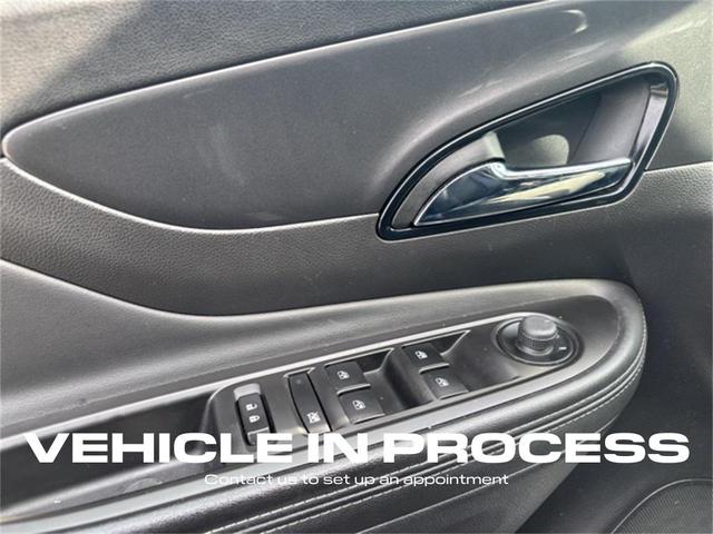 Photo of 2020 Satin Steel Metallic Buick Encore