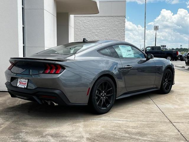 Photo of 2025 Carbonized Gray Metallic Ford Mustang