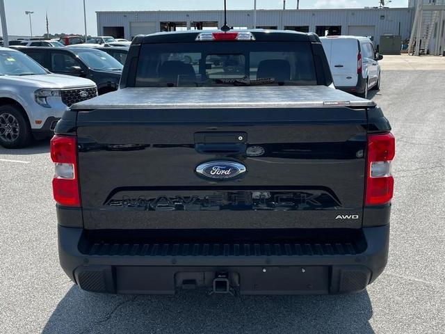Photo of 2023 Shadow Black Ford Maverick