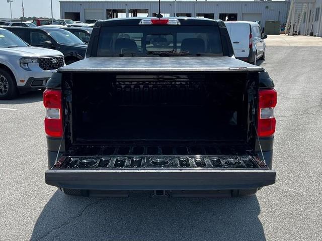 Photo of 2023 Shadow Black Ford Maverick