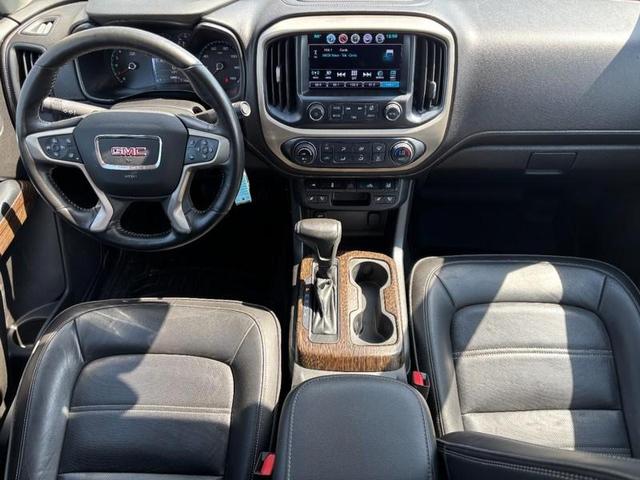 Photo of 2018 Quicksilver Metallic GMC Canyon