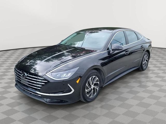 Photo of 2023 Onyx Black Hyundai SONATA Hybrid