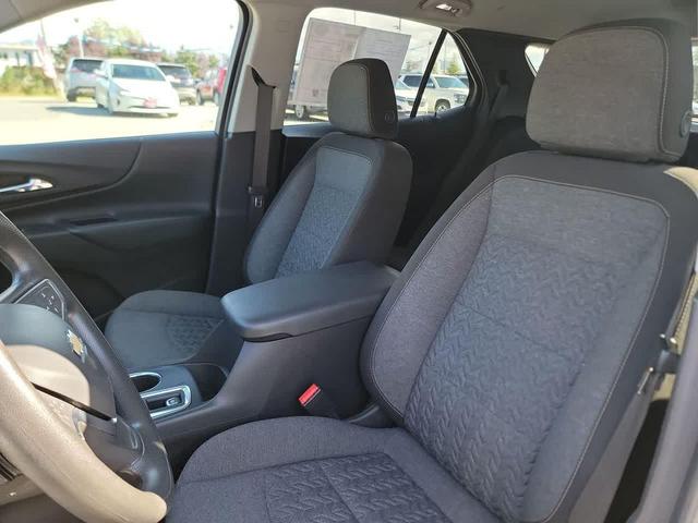 Photo of 2023 Sterling Gray Metallic Chevrolet Equinox