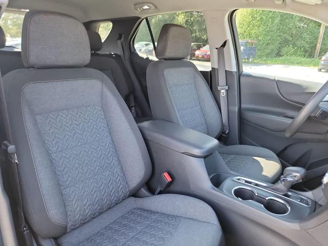 Photo of 2023 Sterling Gray Metallic Chevrolet Equinox