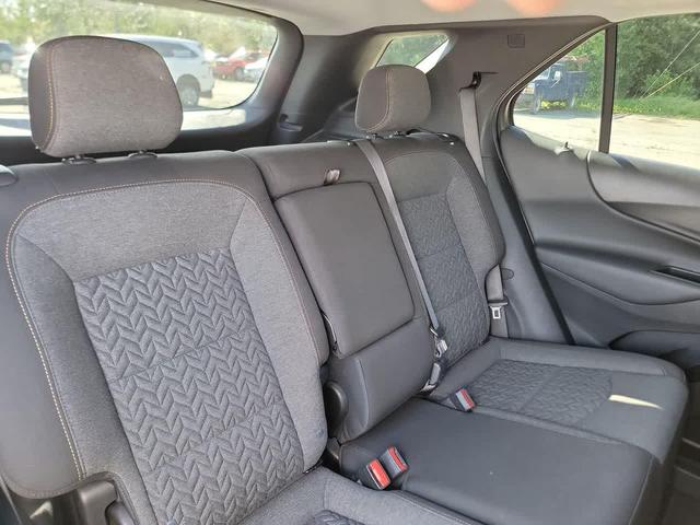 Photo of 2023 Sterling Gray Metallic Chevrolet Equinox