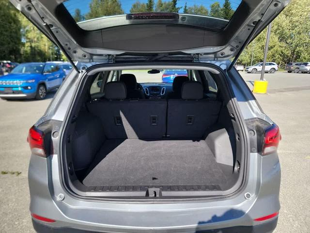 Photo of 2023 Sterling Gray Metallic Chevrolet Equinox