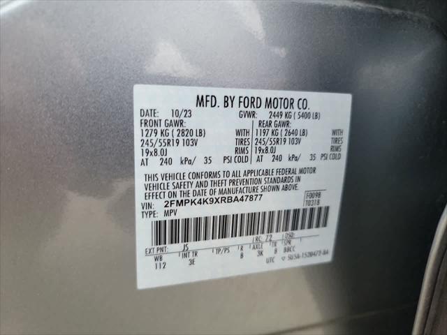 Photo of 2024 Iconic Silver Metallic Ford Edge