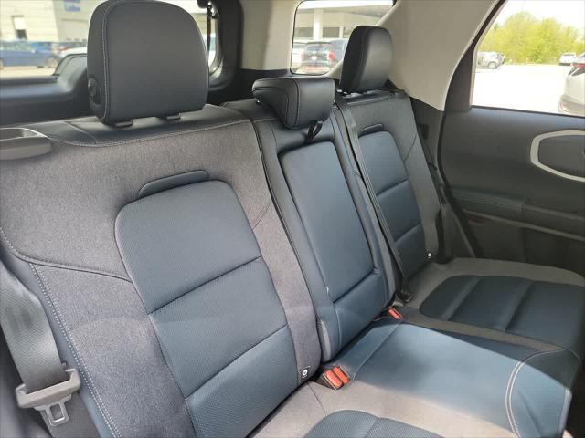 Photo of 2021 Oxford White Ford Bronco Sport