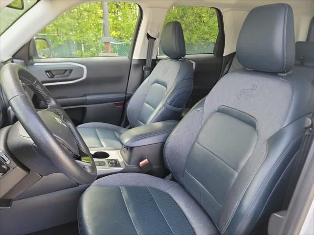 Photo of 2021 Oxford White Ford Bronco Sport