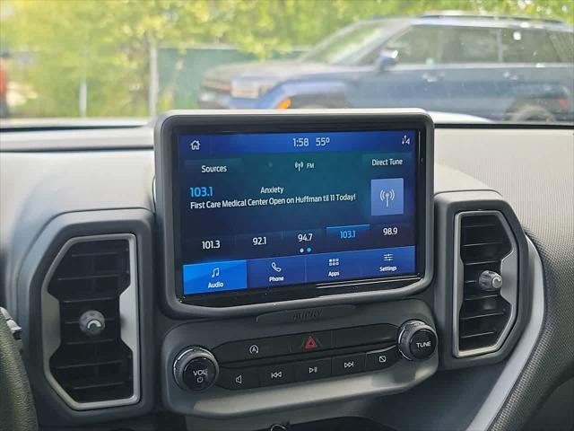 Photo of 2021 Oxford White Ford Bronco Sport