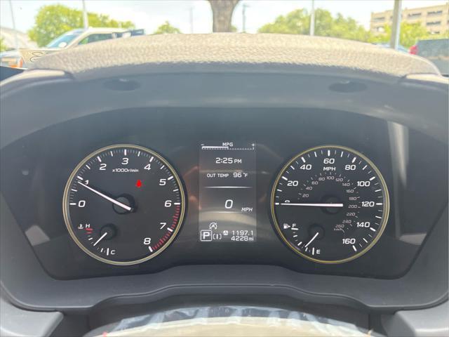Photo of 2025 Crystal White Pearl Subaru Crosstrek