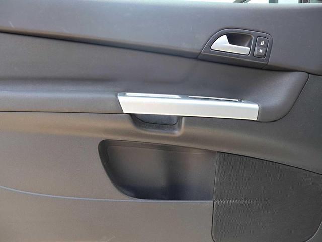 Photo of 2011 Silver Metallic Volvo C30
