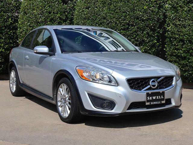 Photo of 2011 Silver Metallic Volvo C30