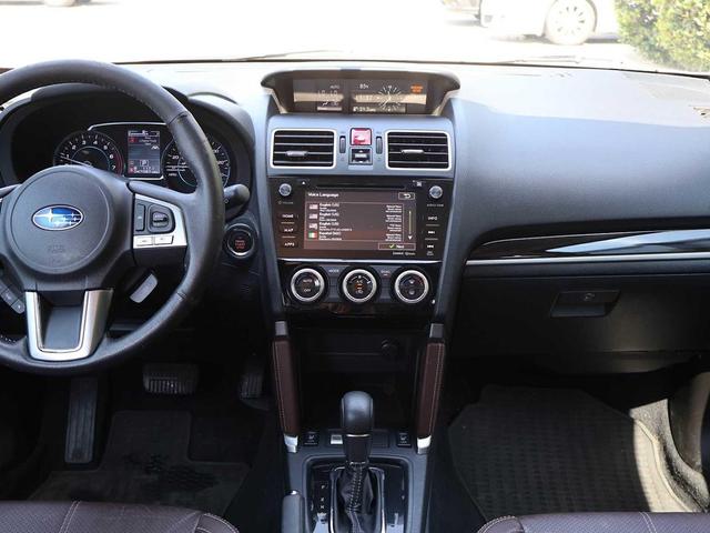 Photo of 2018 Crystal White Pearl Subaru Forester