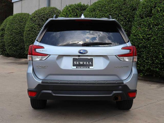 Photo of 2020 Ice Silver Metallic Subaru Forester