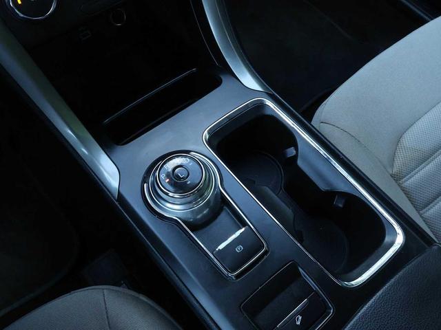 Photo of 2019 Blue Metallic Ford Fusion