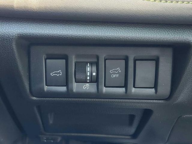 Photo of 2023 Ice Silver Metallic Subaru Outback