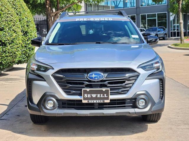 Photo of 2023 Ice Silver Metallic Subaru Outback
