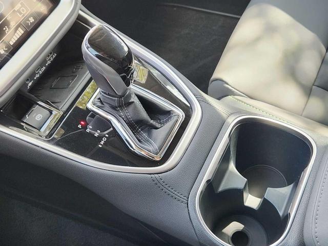 Photo of 2023 Ice Silver Metallic Subaru Outback