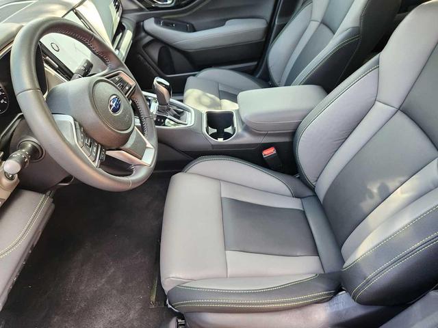 Photo of 2023 Ice Silver Metallic Subaru Outback