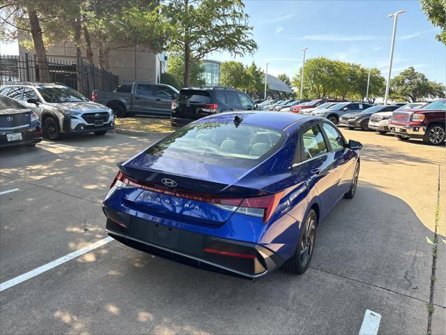Photo of 2024 Intense Blue Hyundai ELANTRA