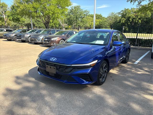 Photo of 2024 Intense Blue Hyundai ELANTRA