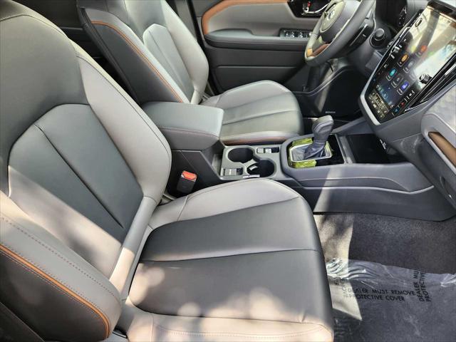 Photo of 2025 Crystal White Pearl Subaru Forester