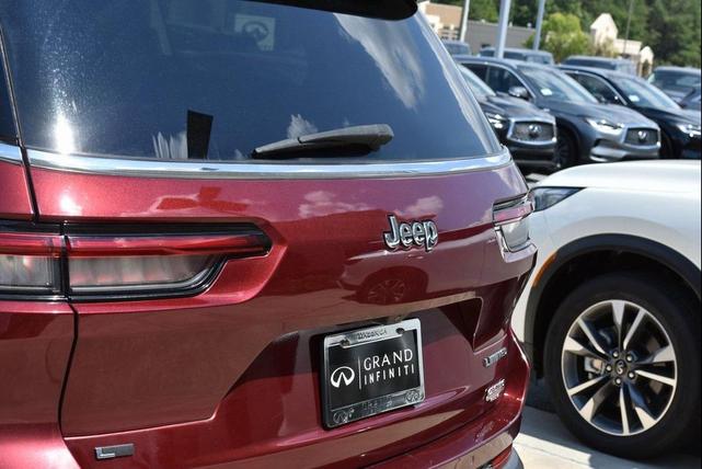Photo of 2021 Velvet Red Pearlcoat Jeep Grand Cherokee L
