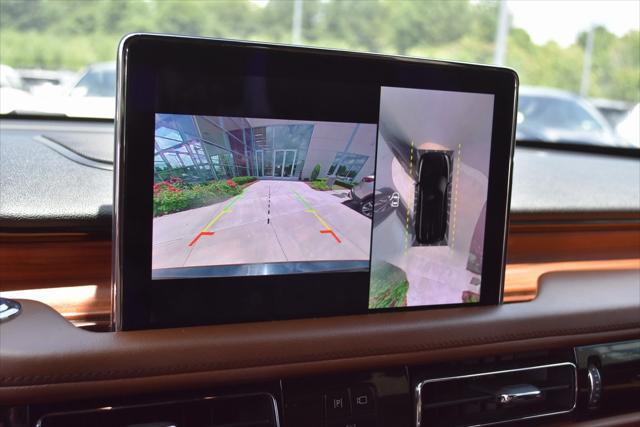 Photo of 2020 Black Metallic Lincoln Aviator