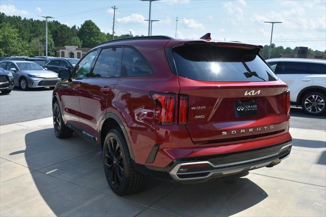 Photo of 2022 Passion Red Tintcoat Kia Sorento