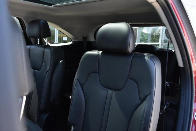 Photo of 2022 Passion Red Tintcoat Kia Sorento
