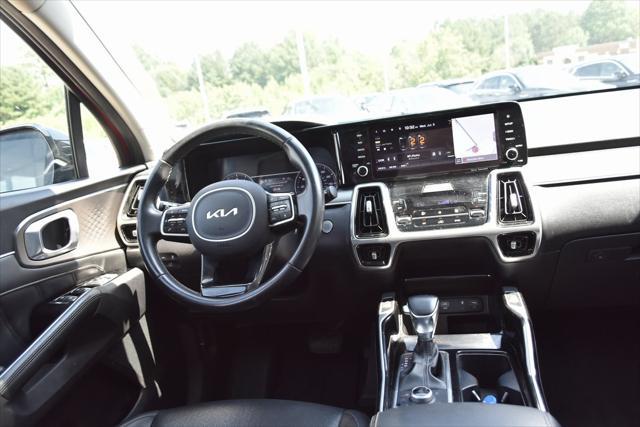 Photo of 2022 Passion Red Tintcoat Kia Sorento