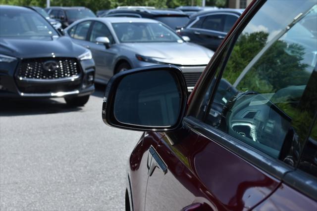 Photo of 2022 Passion Red Tintcoat Kia Sorento