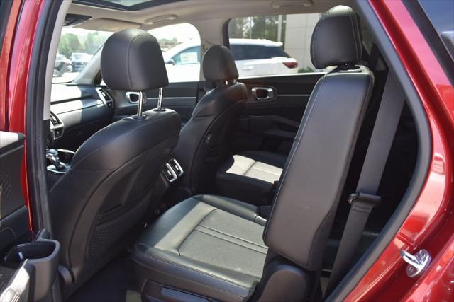 Photo of 2022 Passion Red Tintcoat Kia Sorento
