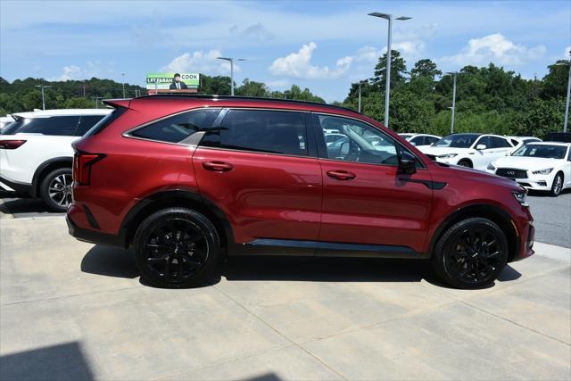 Photo of 2022 Passion Red Tintcoat Kia Sorento