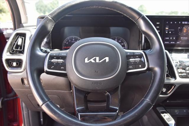 Photo of 2022 Passion Red Tintcoat Kia Sorento