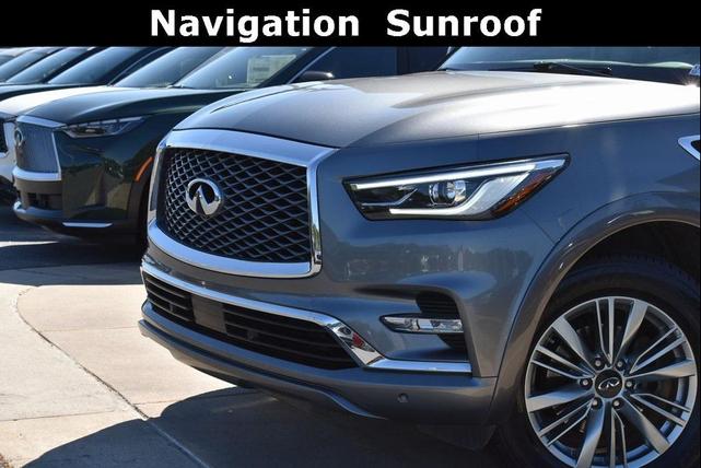 Photo of 2019 Graphite Shadow INFINITI QX80
