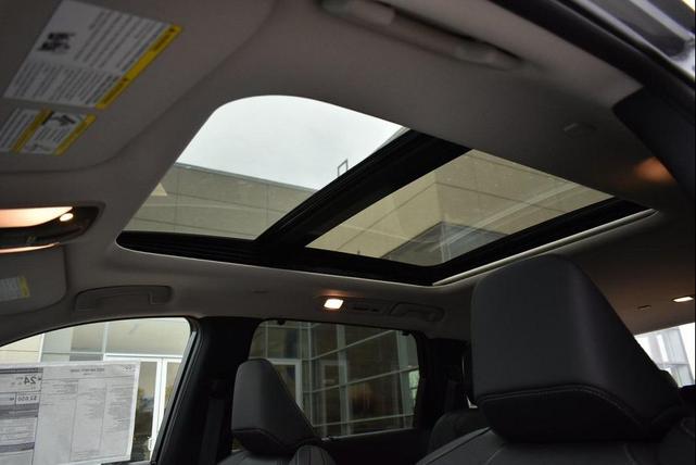 Photo of 2025 Graphite Shadow INFINITI QX60