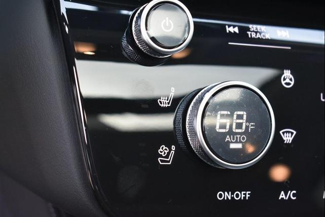 Photo of 2025 Mineral Black INFINITI QX60