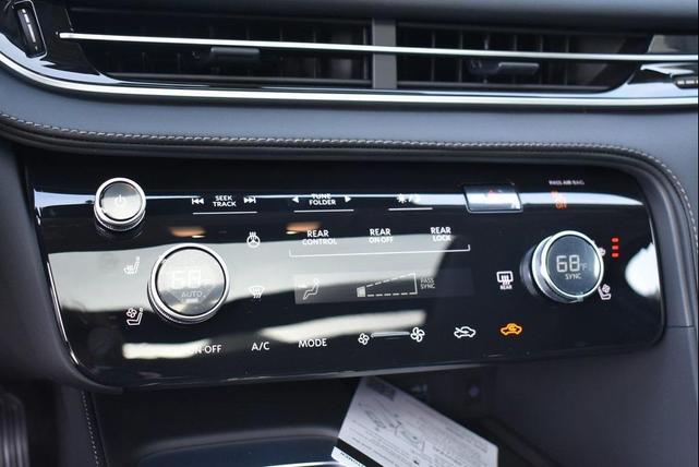 Photo of 2025 Mineral Black INFINITI QX60