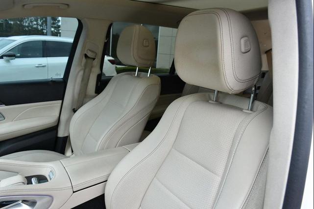 Photo of 2021 Polar White Mercedes-Benz GLS 450