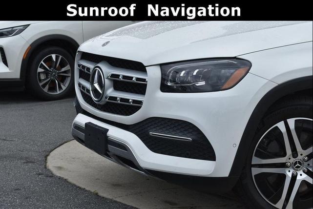 Photo of 2021 Polar White Mercedes-Benz GLS 450